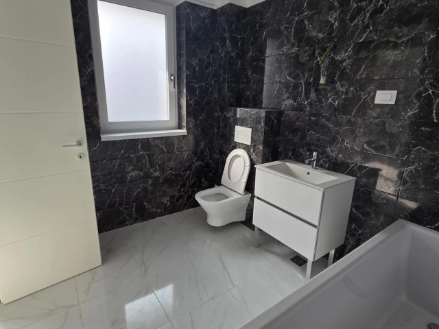 Apartament 3 camere - Nicolina