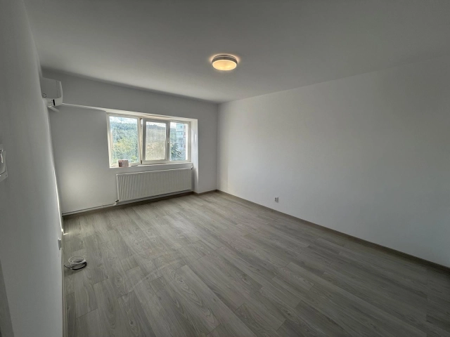 Apartament 2 camere - Dacia