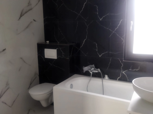 Apartament 4 camere - Valea Adanca