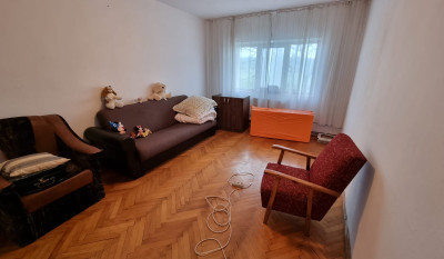Apartament de vanzare, 2 camere Dacia 146643