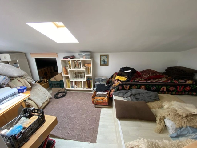Apartament 4 camere - Bucium