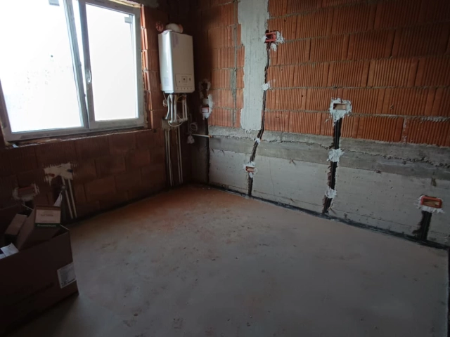 Apartament 4 camere - Valea Lupului