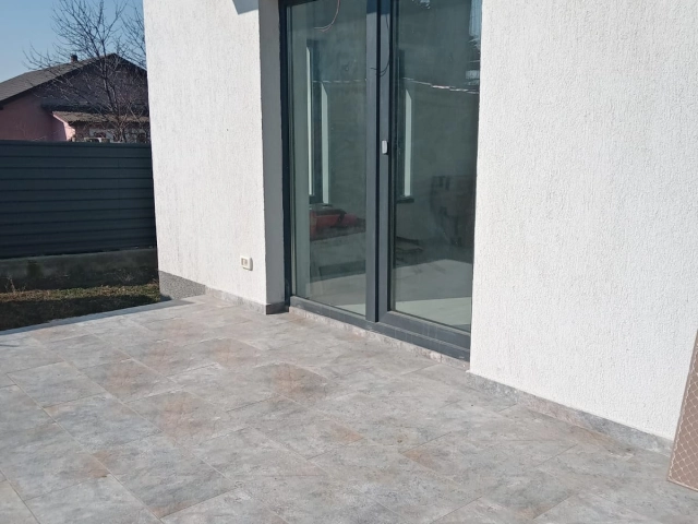 Apartament 4 camere - Vorovesti