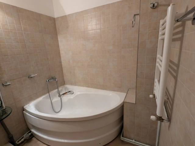 Apartament 4 camere - Gara