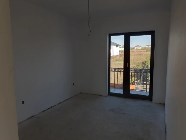 Apartament 4 camere - Valea Lupului