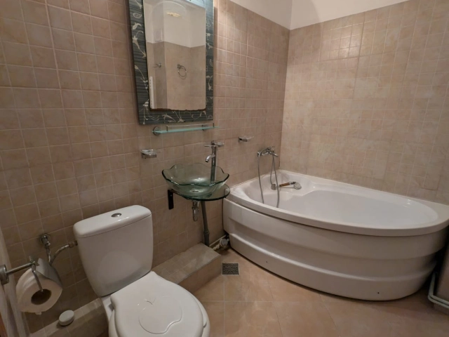 Apartament 4 camere - Gara