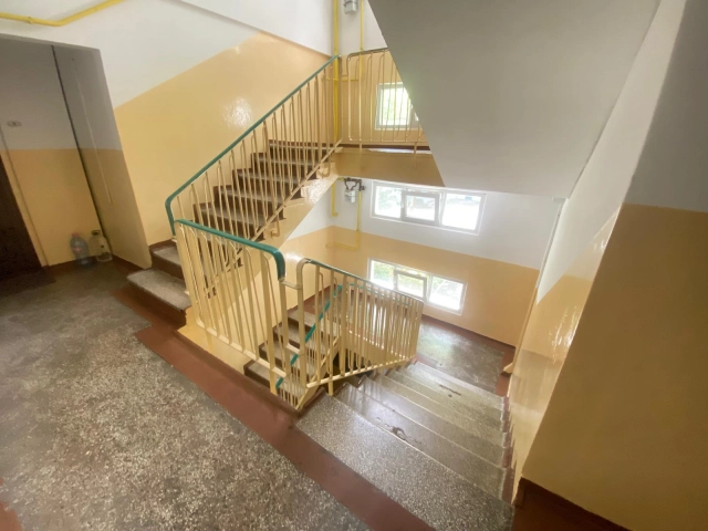 Apartament 3 camere - Podu Ros