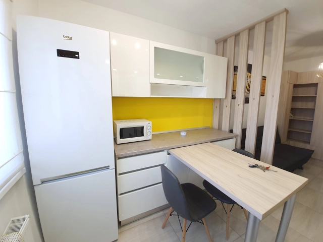 Apartament 2 camere - Centru