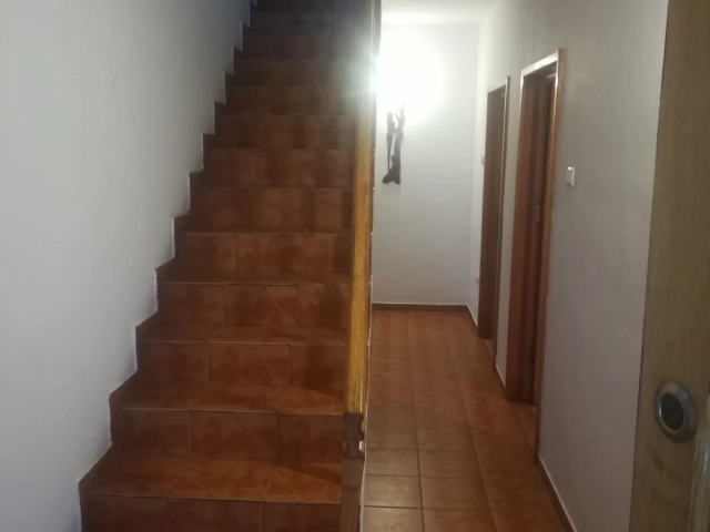 Apartament 4 camere - Bucium