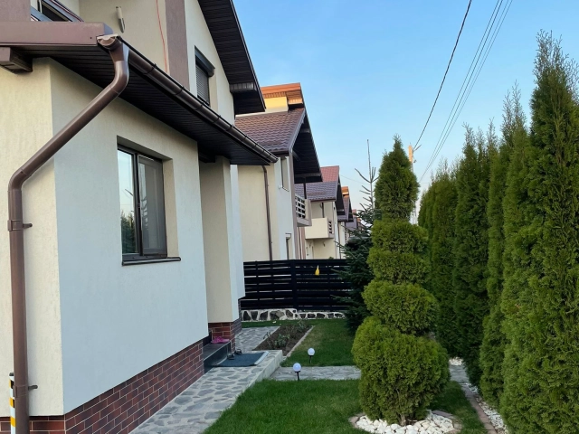 Apartament 5 camere - Valea Adanca