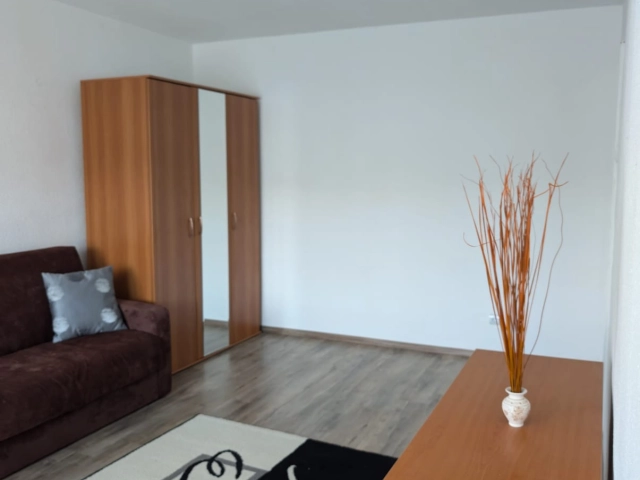 Apartament 4 camere - Gara