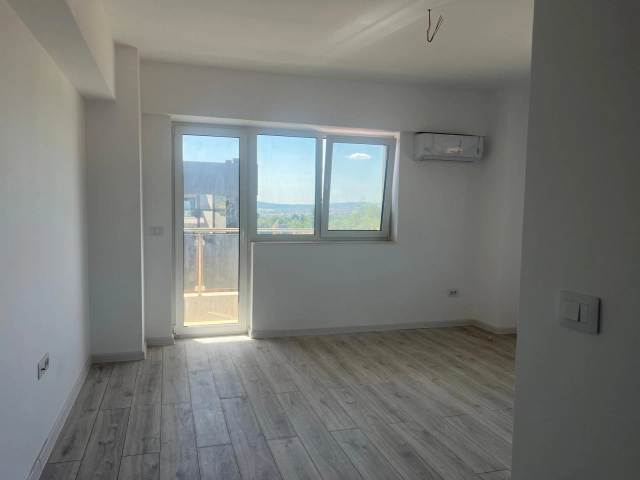 Apartament 3 camere - Galata