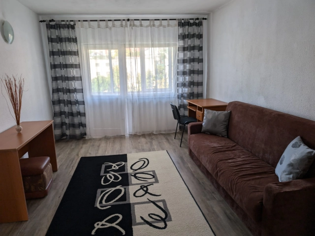 Apartament 4 camere - Gara