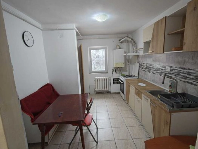 Apartament 4 camere - Frumoasa