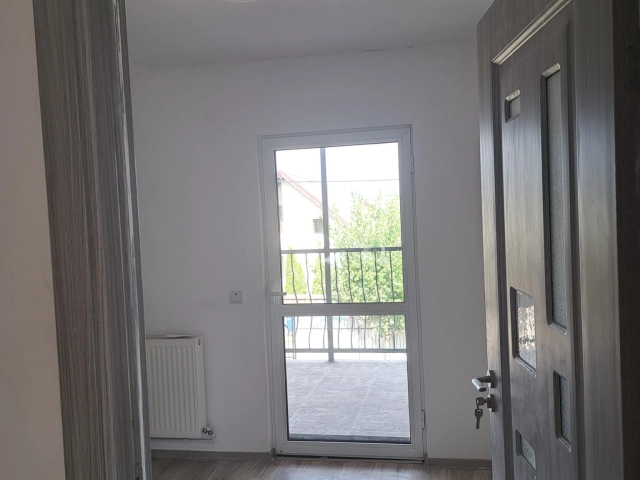 Apartament 5 camere - Lunca Cetatuii