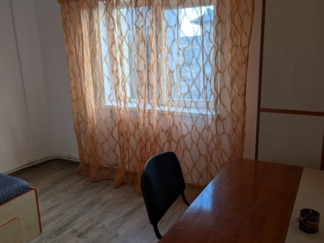 Apartament 4 camere - Gara