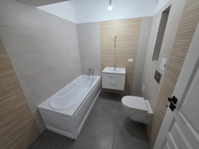 Apartament 3 camere - Galata