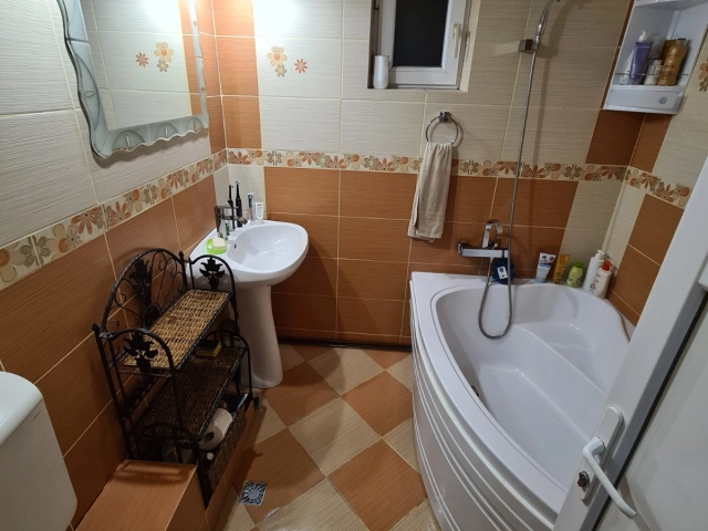 Apartament 3 camere - Galata