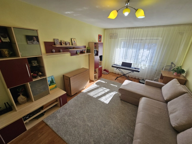 Apartament 3 camere - Nicolina
