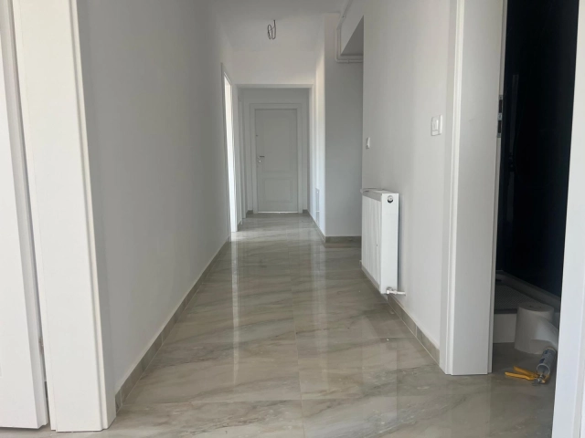 Apartament 3 camere - Galata