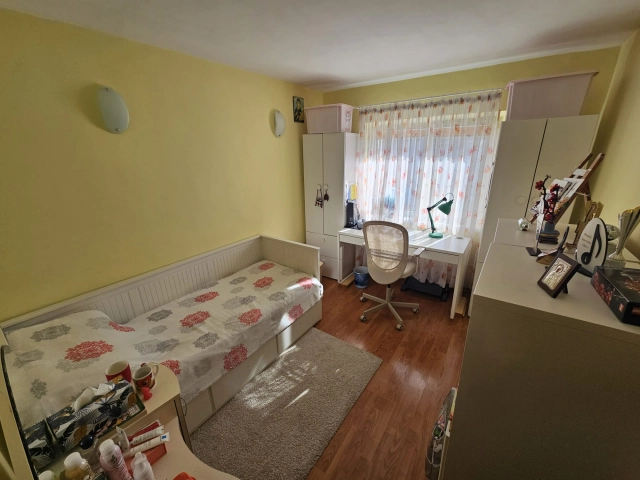 Apartament 3 camere - Nicolina