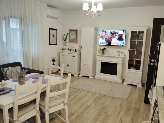 Apartament 3 camere - Bucium