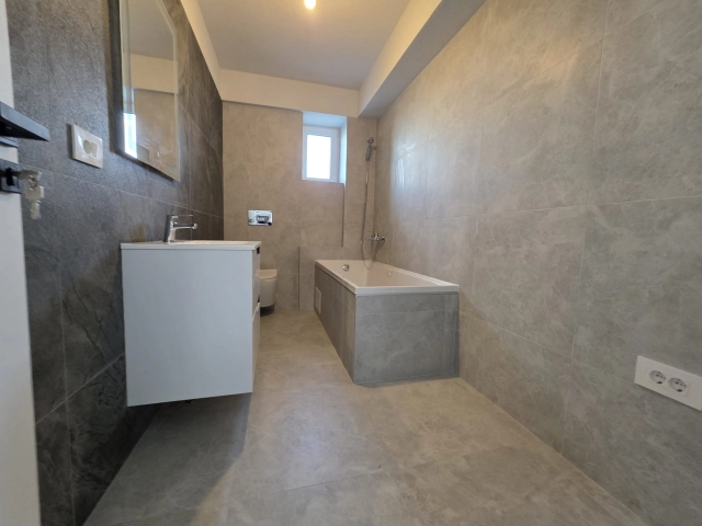 Apartament 3 camere - Popas Pacurari