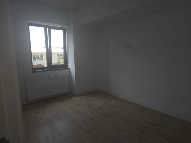 Apartament 3 camere - Popas Pacurari