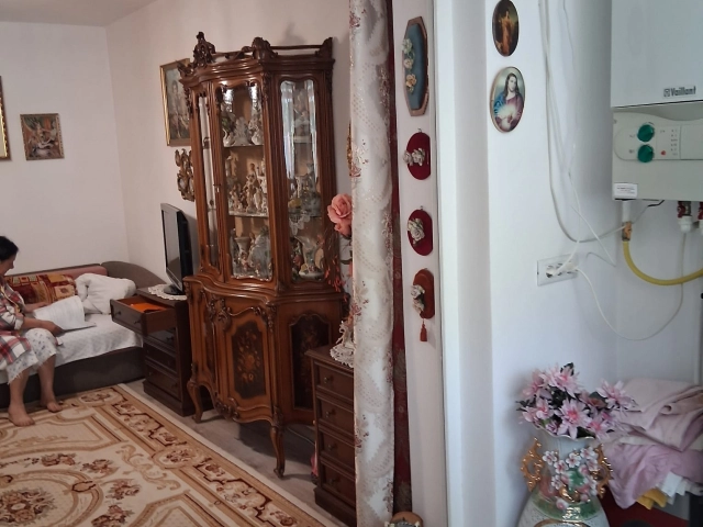 Apartament 3 camere - Tudor Vladimirescu