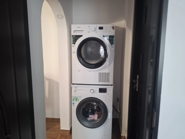 Apartament 3 camere - Metalurgie
