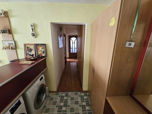 Apartament 3 camere - Nicolina