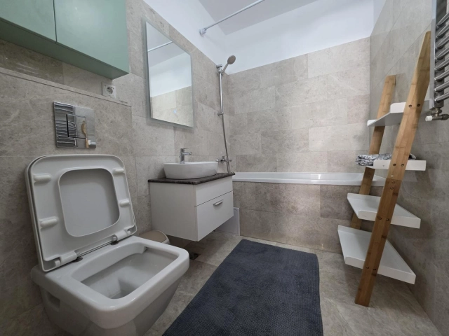 Apartament 3 camere - Copou