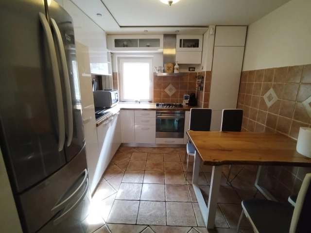 Apartament 3 camere - Centru