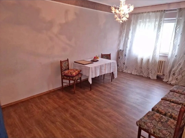 Apartament 3 camere - Metalurgie