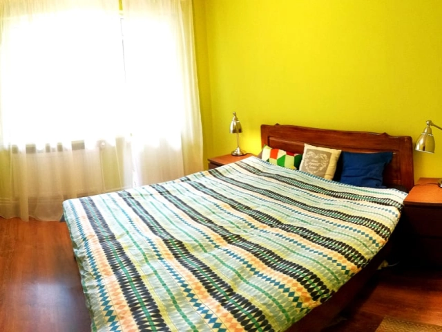 Apartament 3 camere - Podu Ros