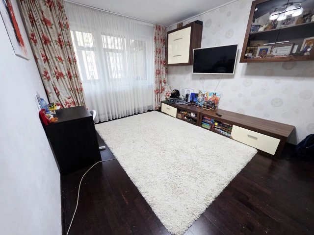 Apartament 2 camere - Alexandru cel Bun
