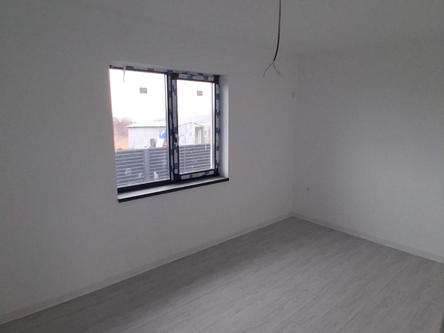 Apartament 4 camere - Vorovesti