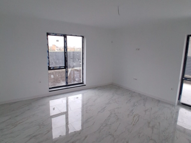 Apartament 4 camere - Vorovesti