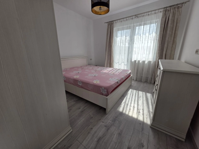 Apartament 4 camere - Visani