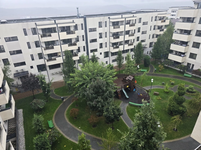 Apartament 3 camere - Popas Pacurari