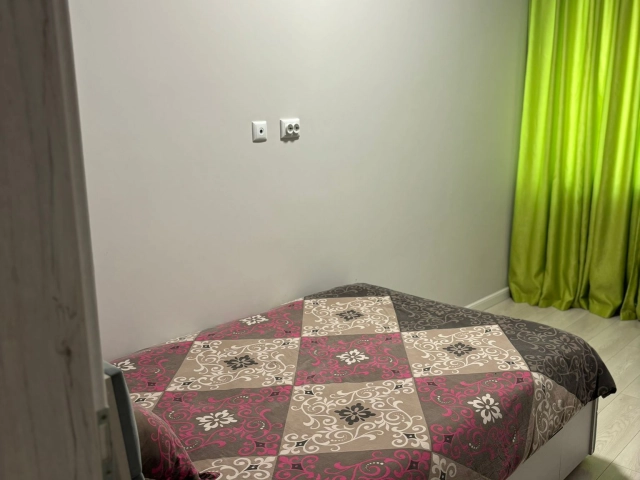 Apartament 3 camere - Centru