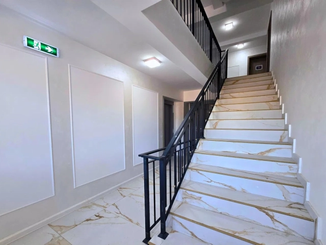 Apartament 3 camere - Galata