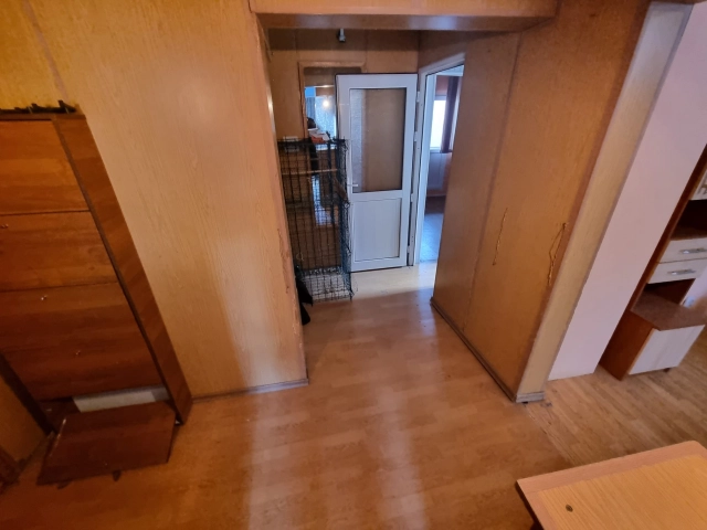 Apartament 4 camere - Tomesti