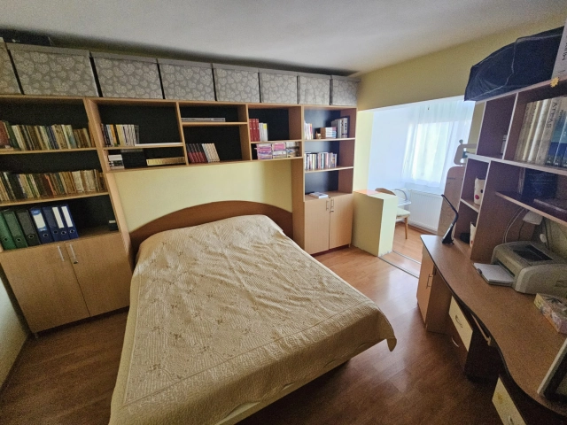 Apartament 3 camere - Nicolina