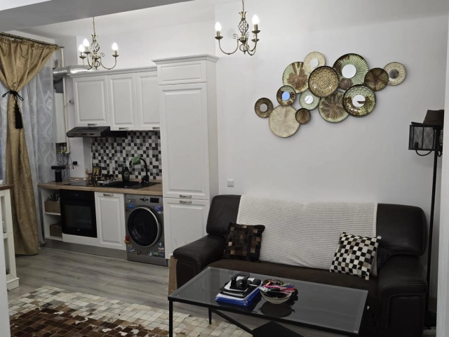 Apartament 2 camere - Centru