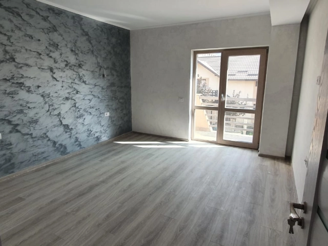 Apartament 3 camere - Pacurari