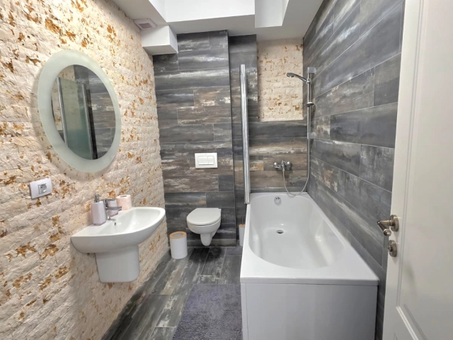 Apartament 3 camere - CUG