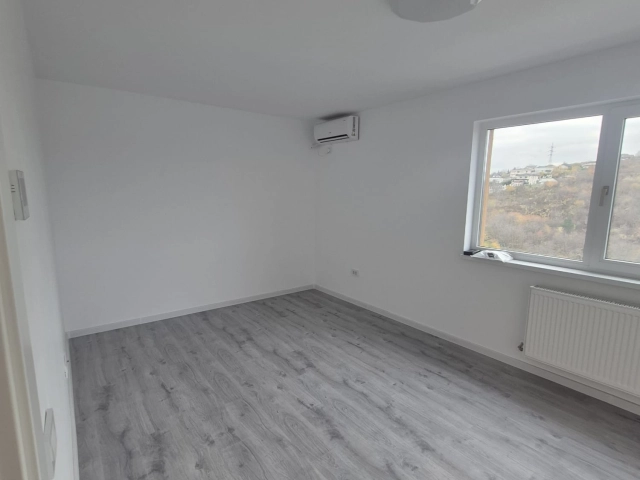 Apartament 2 camere - Podu Ros