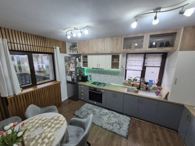 Apartament 4 camere - CUG