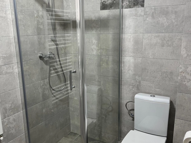 Apartament 4 camere - Valea Adanca